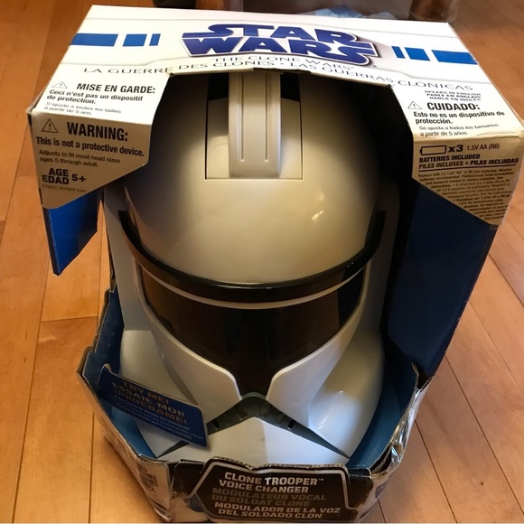 Hasbro Other - Star Wars 2008 Clone Trooper Voice Changer  New in Damaged Box works